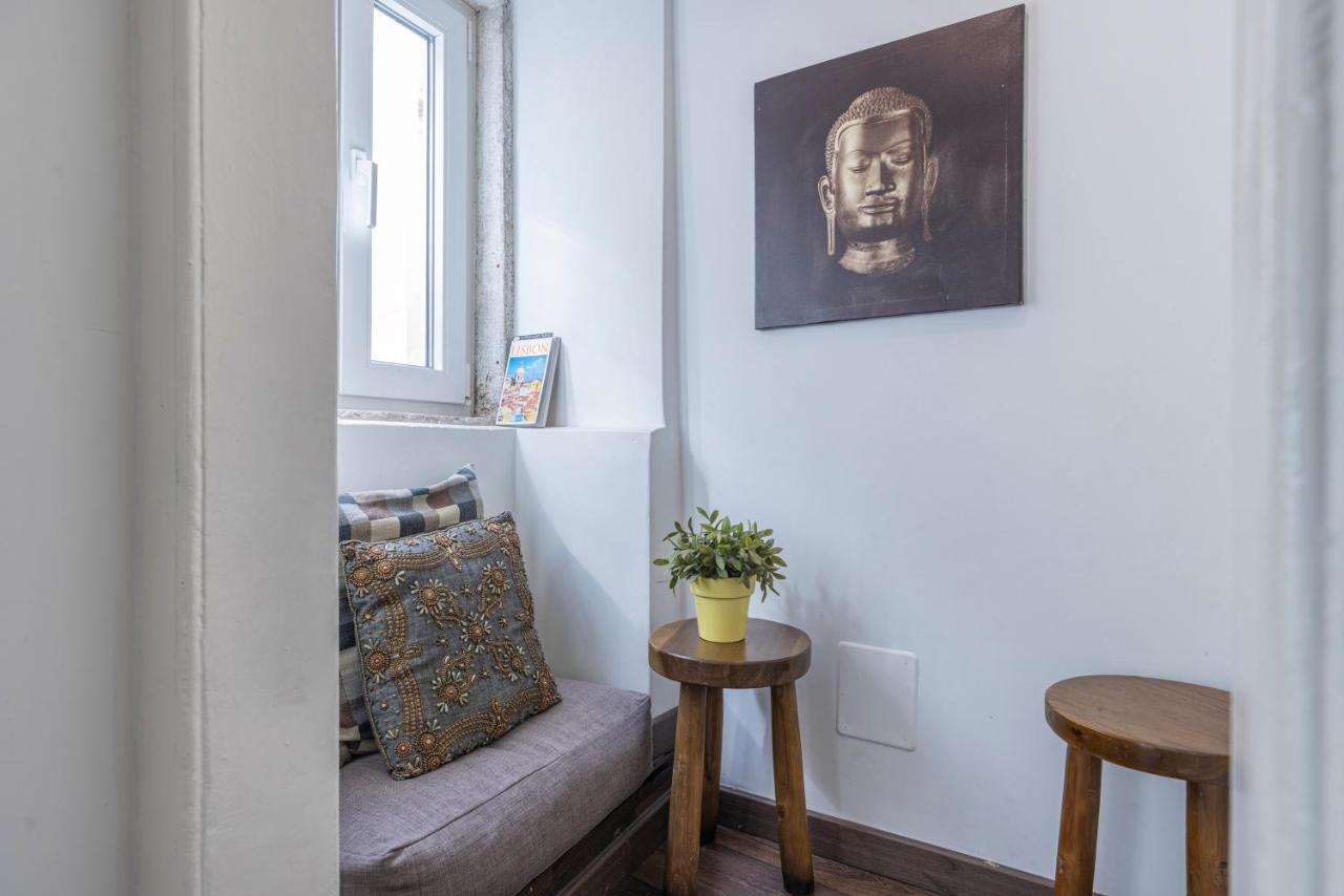 Alfama'S Heart Apartment By Lovelystay Lisbon Exterior photo